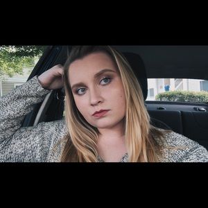 Meet your Posher, Brenda